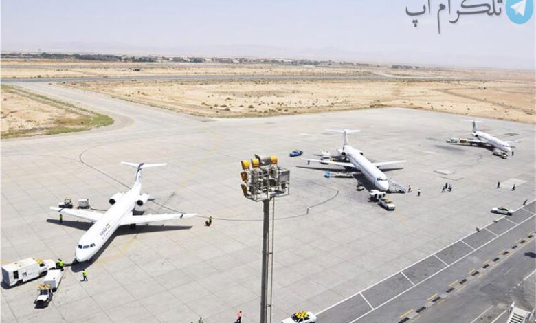 برخورد اتوبوس با هواپیما در فرودگاه مهرآباد / عکس – تلگرام آپ