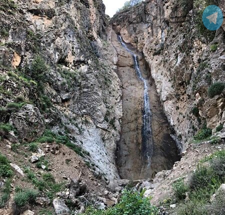 آبشار گچان چشمه ای جاری در ایلام – تلگرام آپ