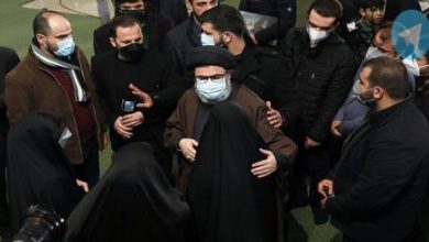 زینب سلیمانی و پدر همسرش در مراسم مصلی تهران + عکس – تلگرام آپ