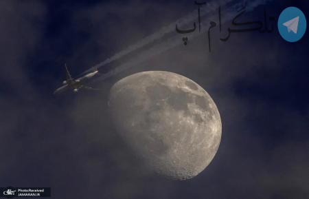 عبور یک هواپیما از مقابل ماه + عکس – تلگرام آپ