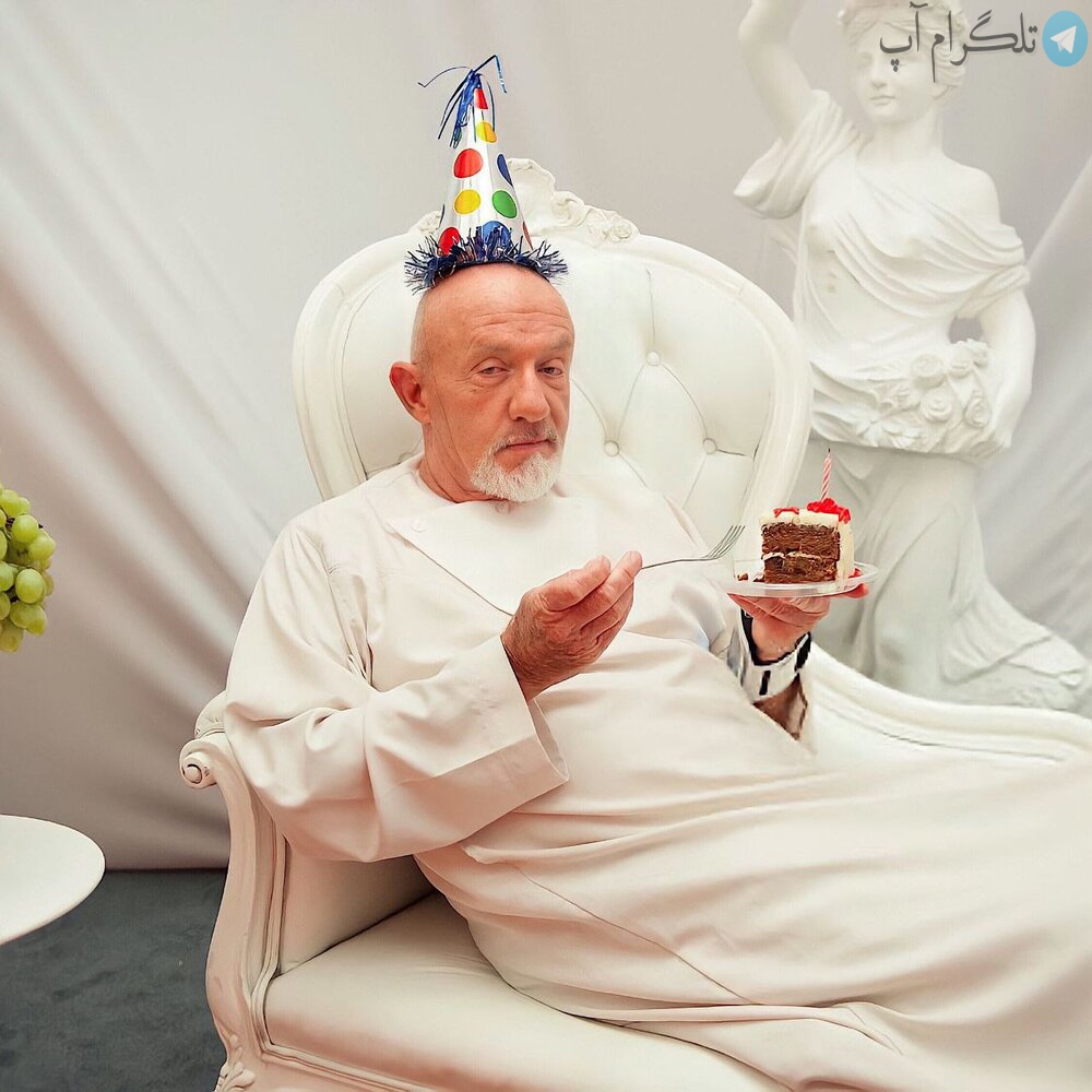 تصویری خاص از جشن تولد جناب بازیگر جذاب