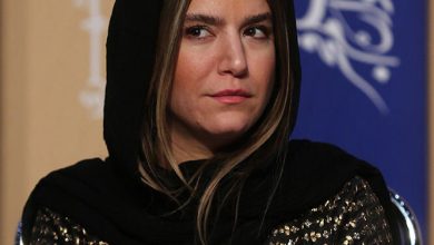 تصاویری غم انگیز از لحظه وداع ستاره پسیانی با پیکر پدرش – تلگرام آپ